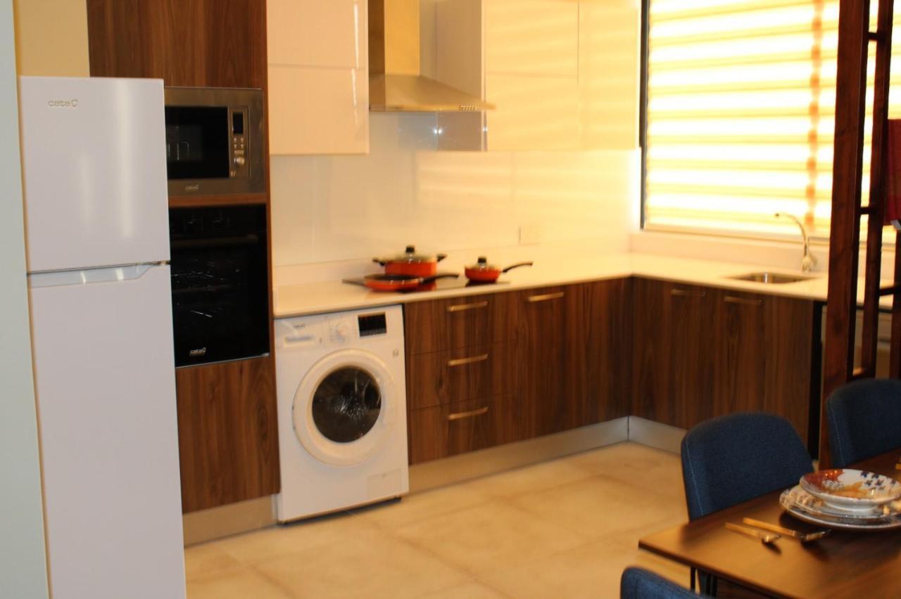Seino Suites Манама Екстериор снимка