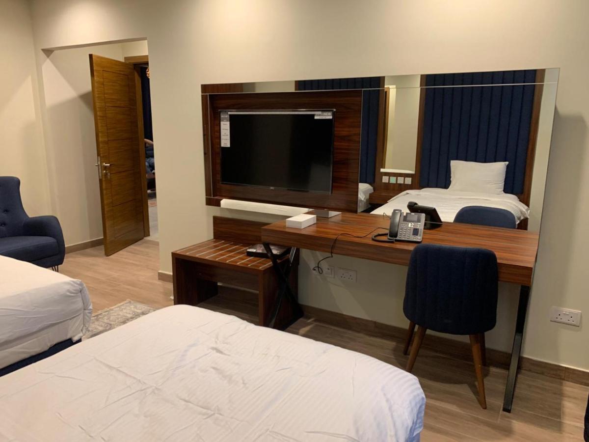 Seino Suites Манама Екстериор снимка