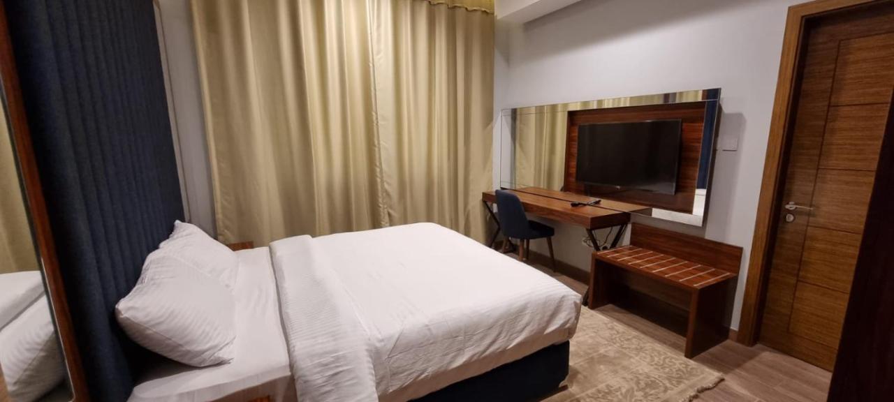 Seino Suites Манама Екстериор снимка