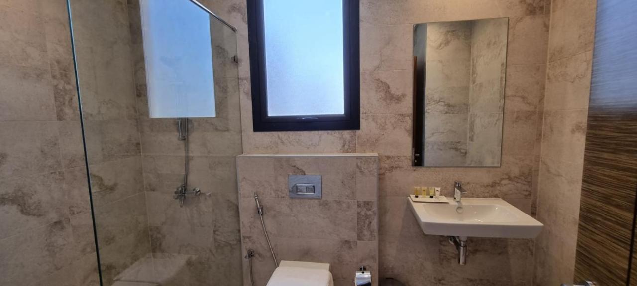 Seino Suites Манама Екстериор снимка